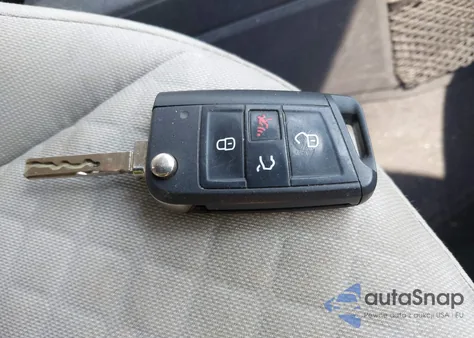 2019 Volkswagen Tiguan S z USA, uszkodzony, nr VIN 3VV1B7AX0KM122040